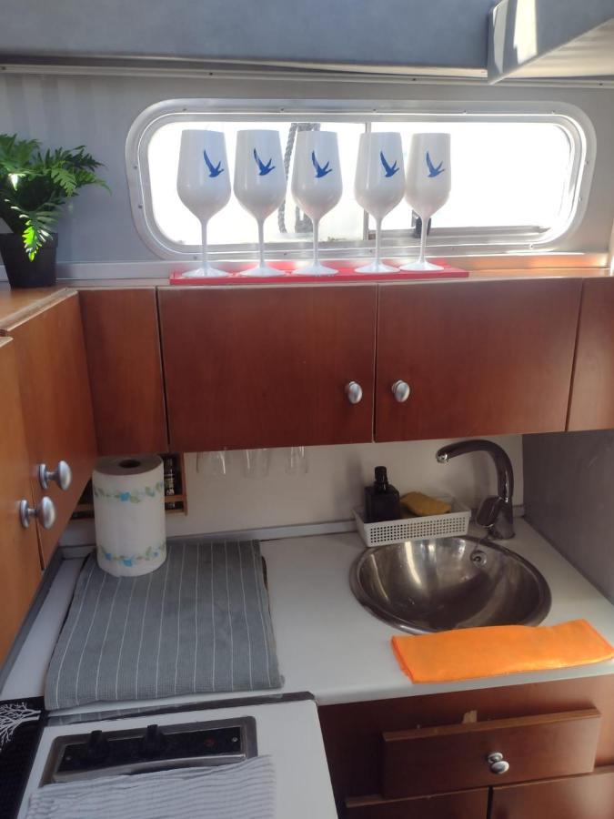 ホテル Yach Boat バルセロナ エクステリア 写真